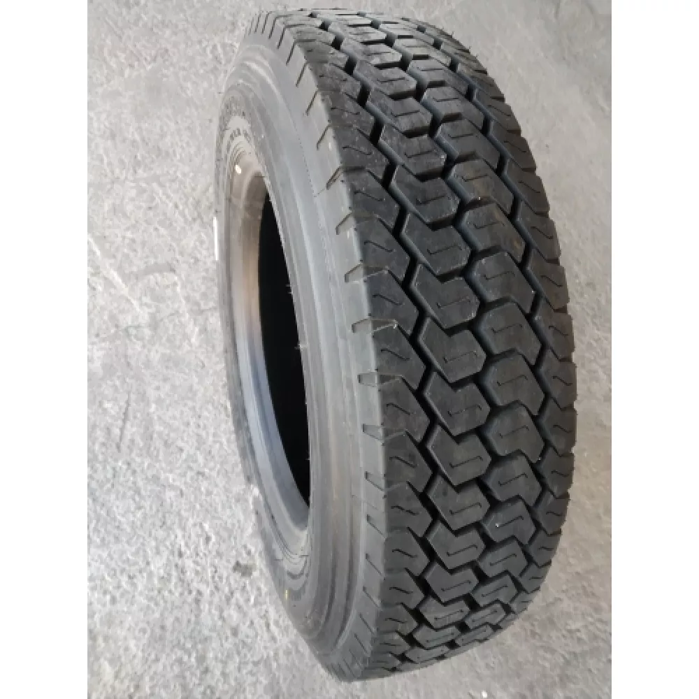 Грузовая шина 215/75 R17,5 Long March LM-508 16PR в Яйве